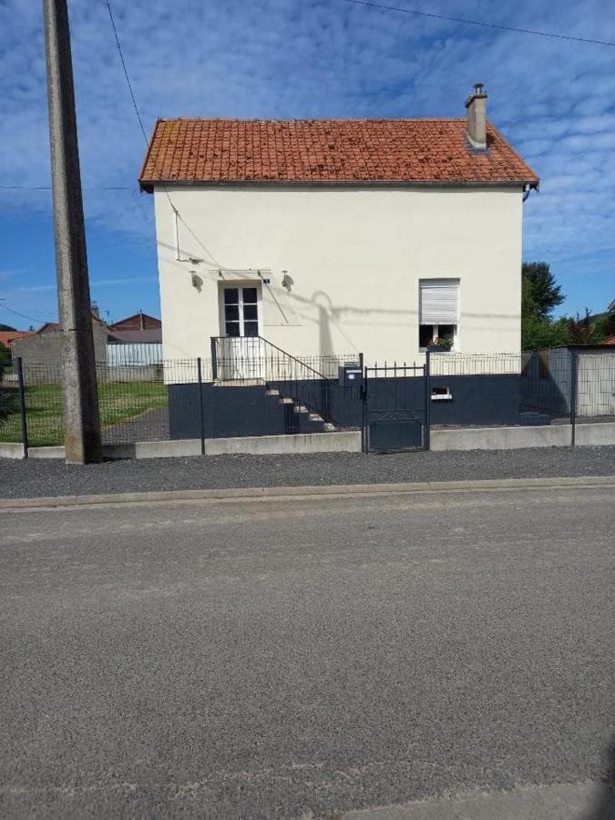 Maison Du Chemin De Fer Grandcourt  Zewnętrze zdjęcie